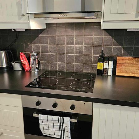 In The Heart Of Brosundet! Fully Equipped 3 Bed Room Ap Ålesund Dış mekan fotoğraf