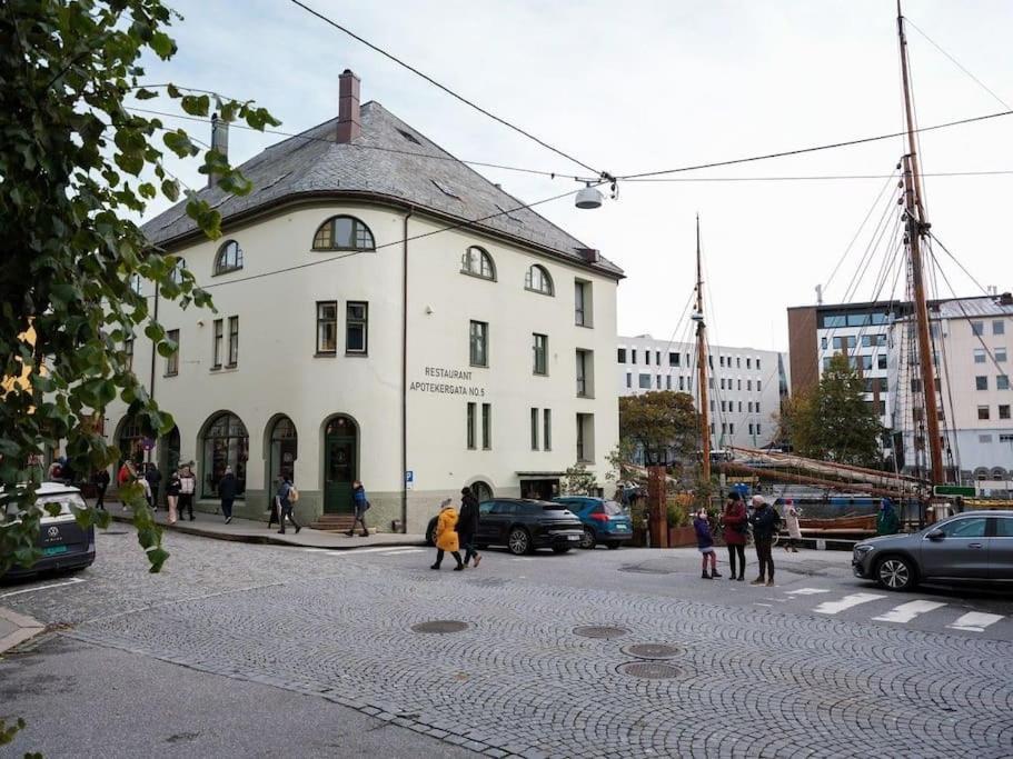 In The Heart Of Brosundet! Fully Equipped 3 Bed Room Ap Ålesund Dış mekan fotoğraf